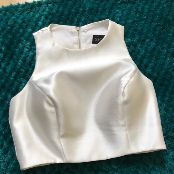 Beautiful 2 Piece Floral Prom Dress - Picture 3 of 8